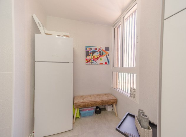 Herverkoop - Appartement - Torrevieja - Playa del Cura