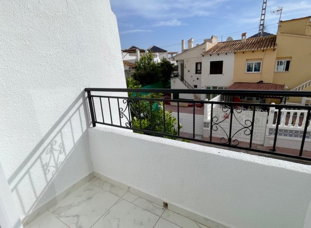 Herverkoop - Rijwoning - Torrevieja - Los Balcones