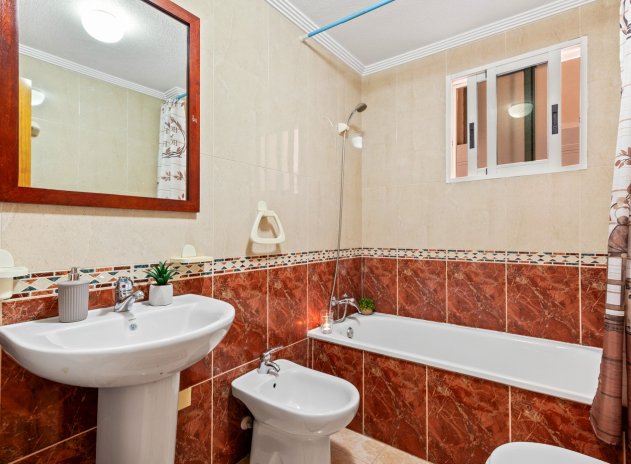 Herverkoop - Appartement - Torrevieja - Parque las naciones