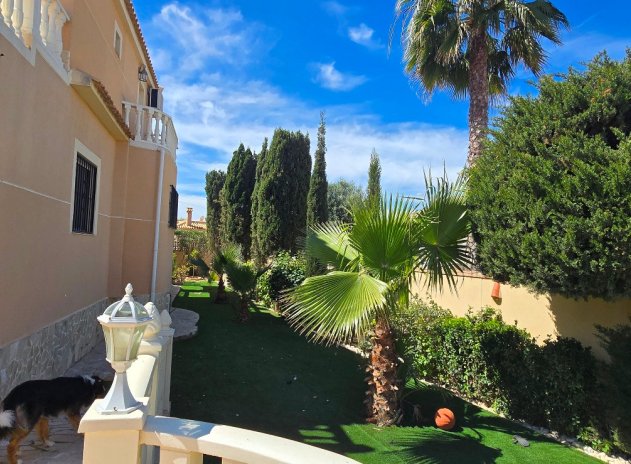 Herverkoop - Villa - Torrevieja - El chaparral