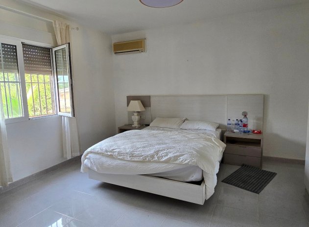 Herverkoop - Villa - Torrevieja - El chaparral