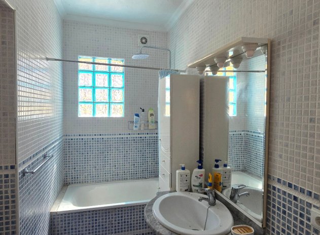 Herverkoop - Villa - Torrevieja - El chaparral