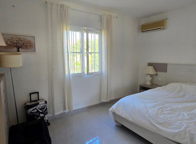 Herverkoop - Villa - Torrevieja - El chaparral