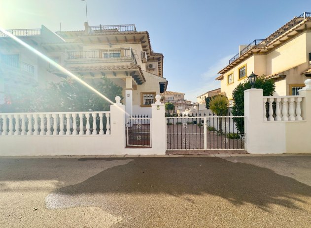 Herverkoop - Villa - Orihuela Costa - Cabo Roig