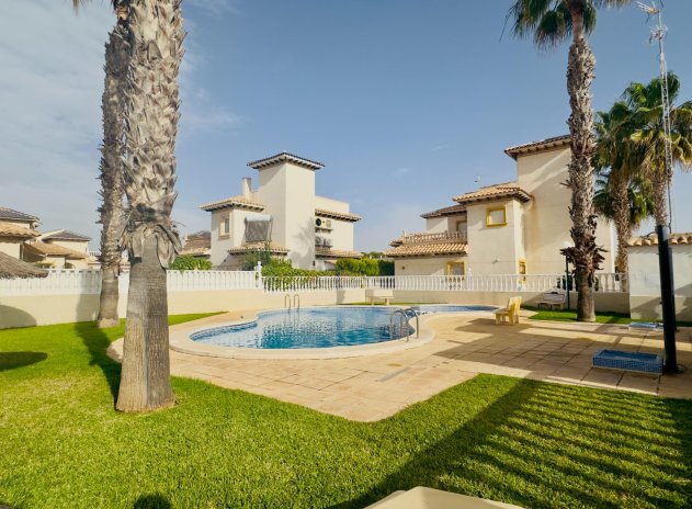 Herverkoop - Villa - Orihuela Costa - Cabo Roig