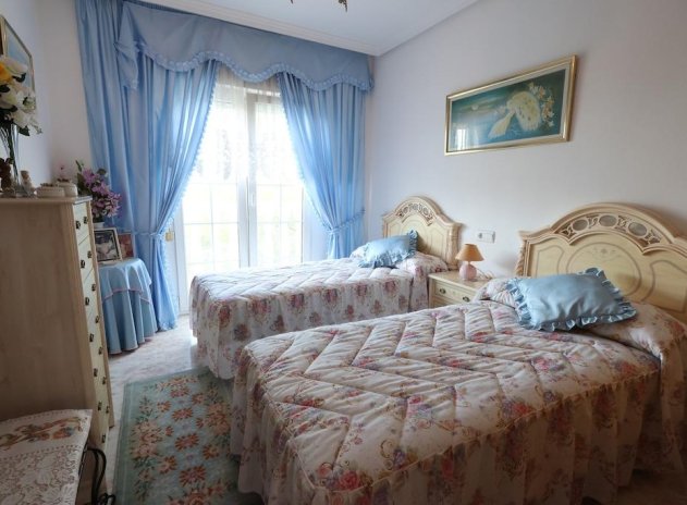 Herverkoop - Villa - Orihuela Costa - Villamartín