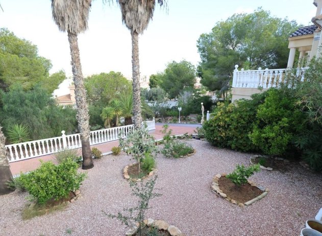 Herverkoop - Villa - Orihuela Costa - Villamartín