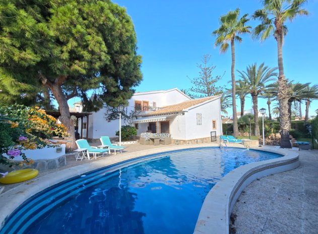 Herverkoop - Villa - Orihuela Costa - Cabo Roig