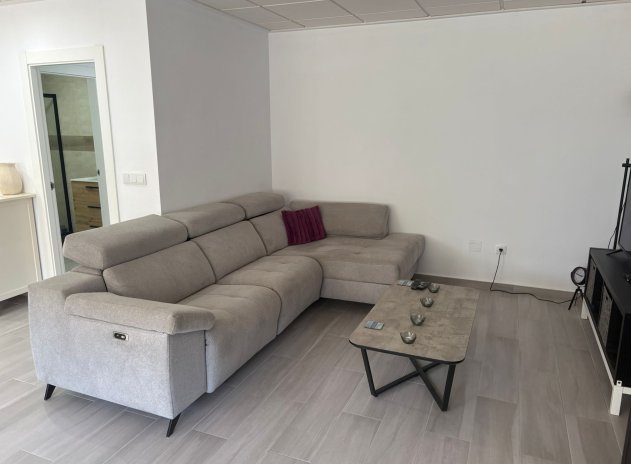 Reventa - Casa adosada - Algorfa