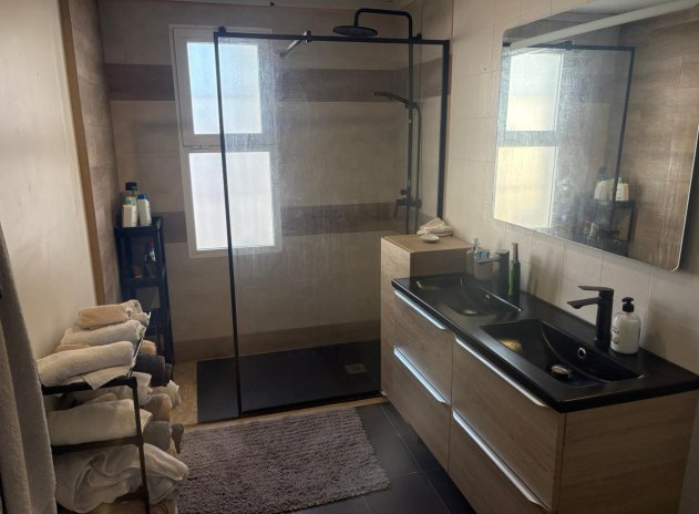 Reventa - Casa adosada - Algorfa