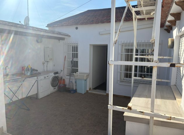 Reventa - Casa adosada - Algorfa