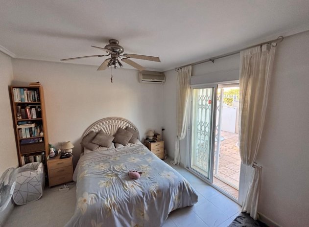 Reventa - Villa - Ciudad Quesada - La Fiesta