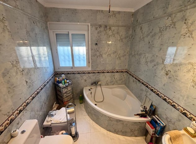 Reventa - Villa - Ciudad Quesada - La Fiesta