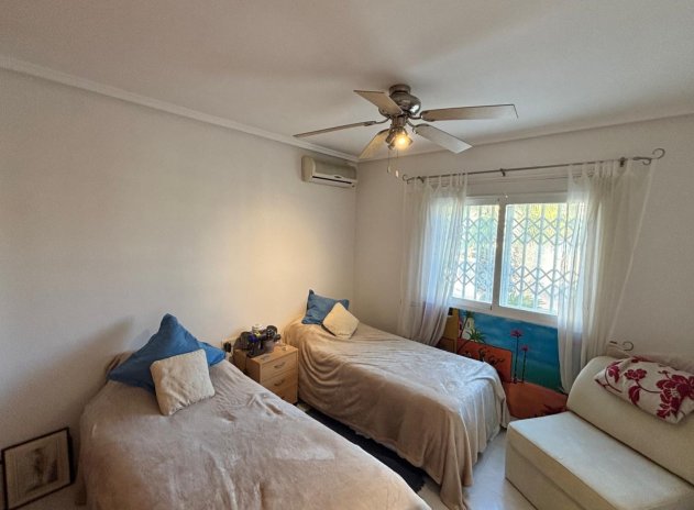 Reventa - Villa - Ciudad Quesada - La Fiesta