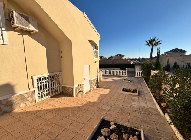 Reventa - Villa - Ciudad Quesada - La Fiesta