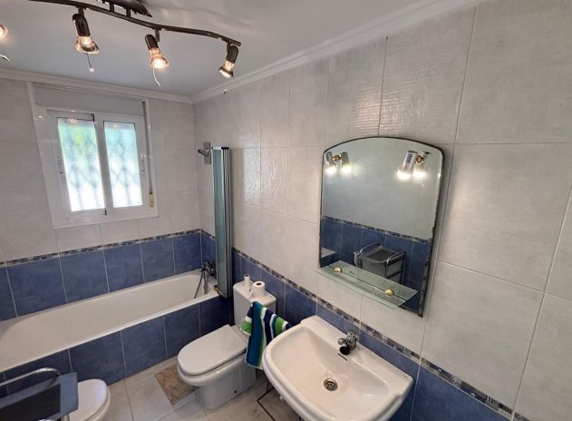 Reventa - Villa - Ciudad Quesada - La Fiesta