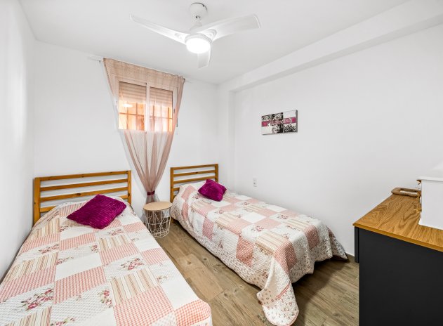 Wiederverkauf - Wohnung - Torrevieja