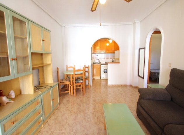 Herverkoop - Rijwoning - Los Balcones