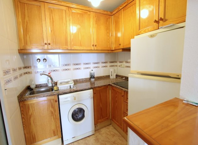 Herverkoop - Rijwoning - Los Balcones