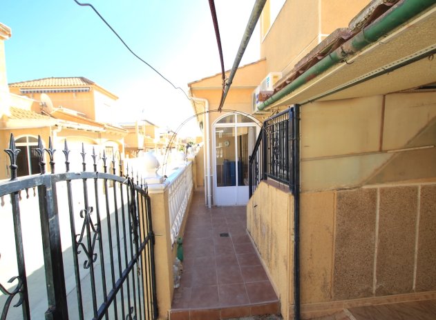 Herverkoop - Rijwoning - Los Balcones