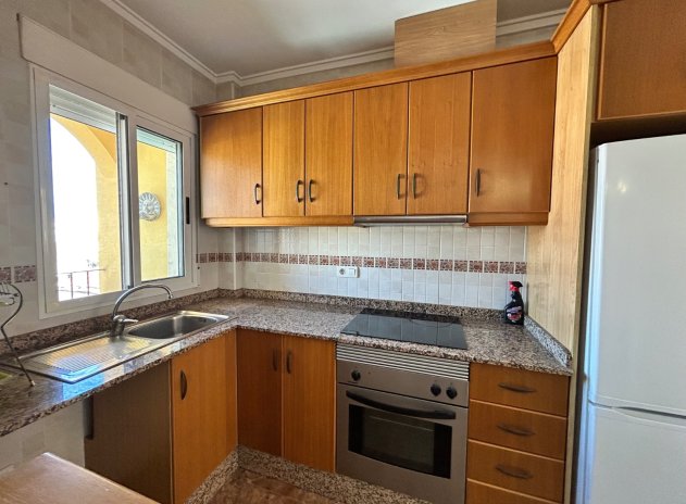 Resale - Apartment / Flat * - Jacarilla * - pueblo