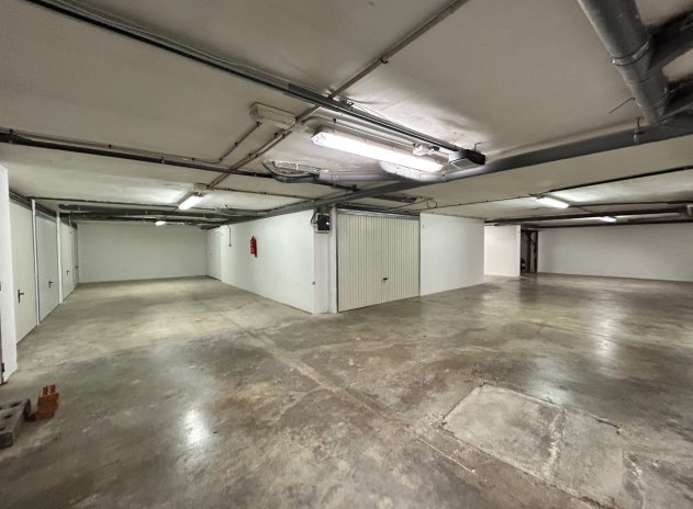 Resale - Apartment / Flat * - Jacarilla * - pueblo