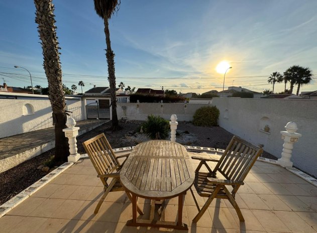 Herverkoop - Villa - Torrevieja - San luis