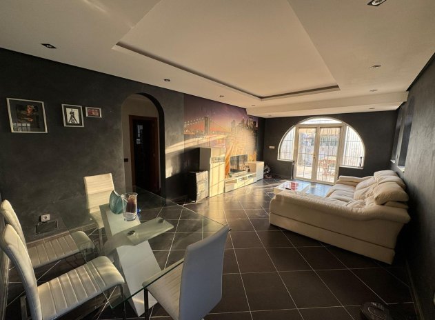 Herverkoop - Villa - Torrevieja - San luis