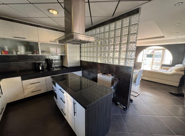 Herverkoop - Villa - Torrevieja - San luis