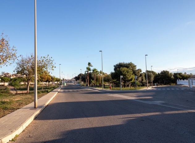 Herverkoop - Rijwoning - La Zenia - Villas San Jose