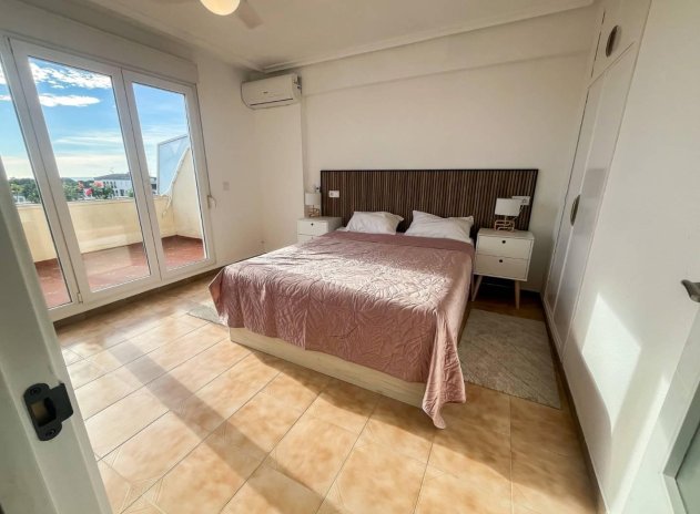 Herverkoop - Appartement - Torrevieja - Punta Prima