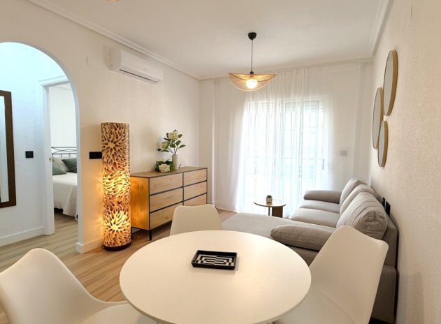 Herverkoop - Appartement - Torrevieja