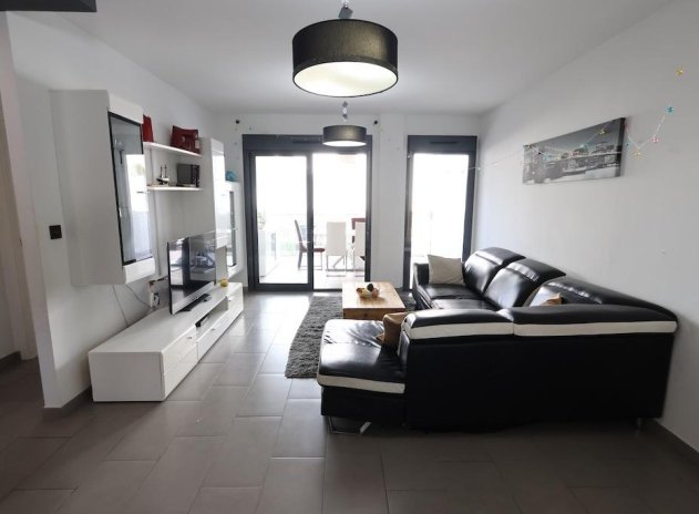 Wiederverkauf - Wohnung - Orihuela Costa - La Zenia