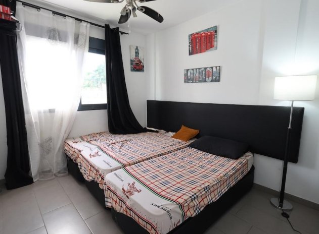 Wiederverkauf - Wohnung - Orihuela Costa - La Zenia