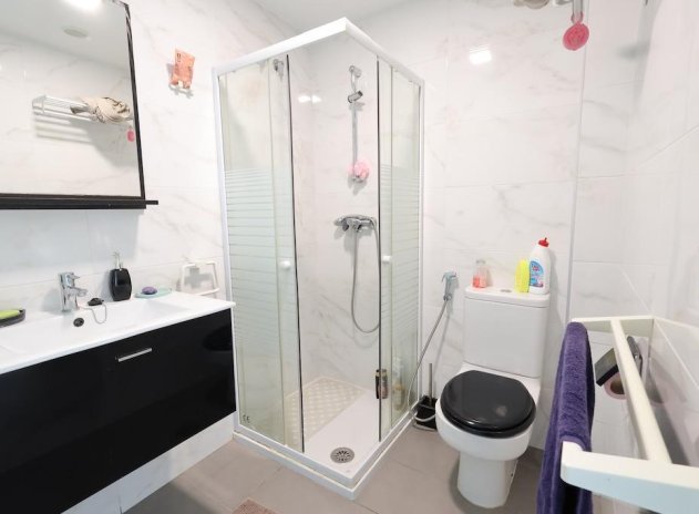 Wiederverkauf - Wohnung - Orihuela Costa - La Zenia