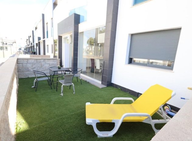 Wiederverkauf - Wohnung - Orihuela Costa - La Zenia