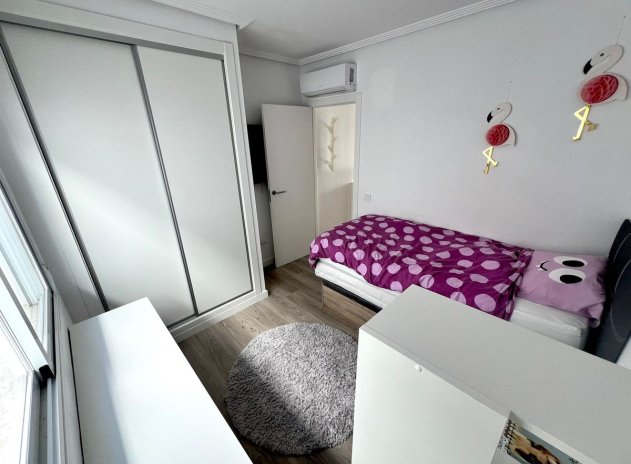 Revente - Maison mitoyenne - Los Alcazares