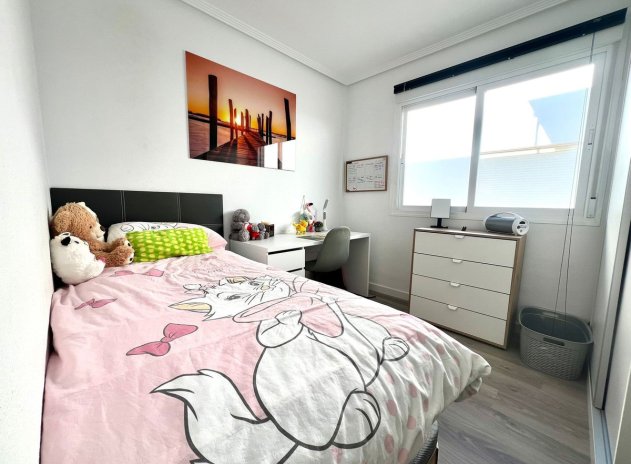 Revente - Maison mitoyenne - Los Alcazares