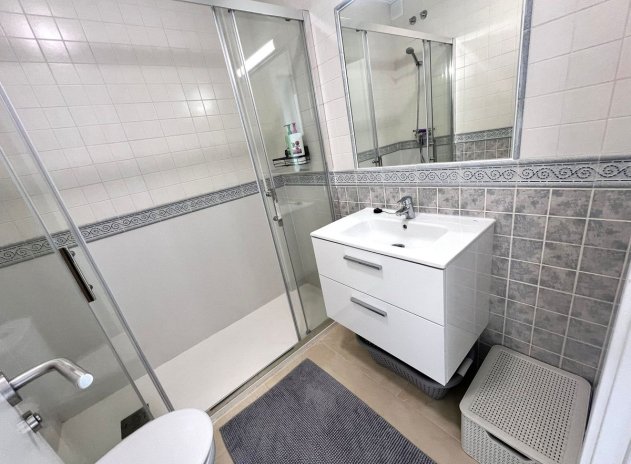 Revente - Maison mitoyenne - Los Alcazares