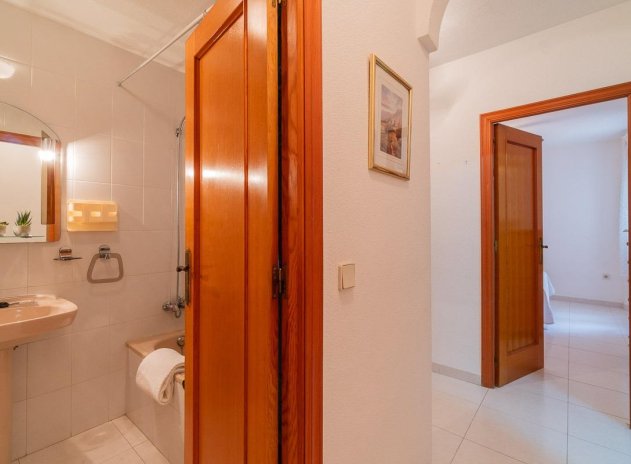 Herverkoop - Appartement - Torrevieja - Playa del Cura