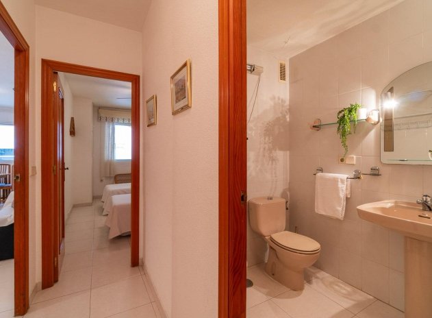 Herverkoop - Appartement - Torrevieja - Playa del Cura