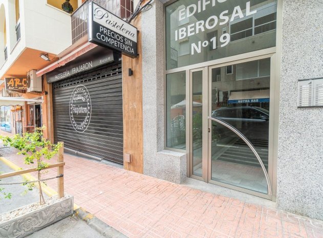 Herverkoop - Appartement - Torrevieja - Playa del Cura