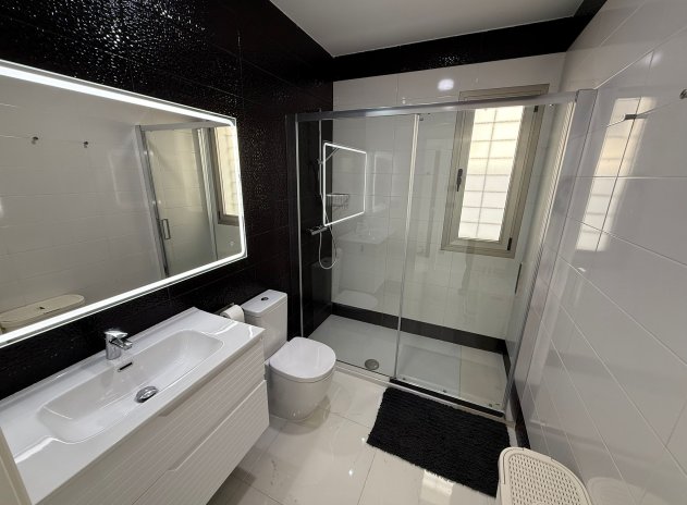 Herverkoop - Villa - Orihuela - Orihuela Costa