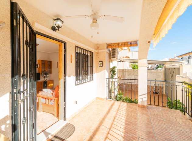 Herverkoop - Villa - Orihuela Costa - Playa Flamenca