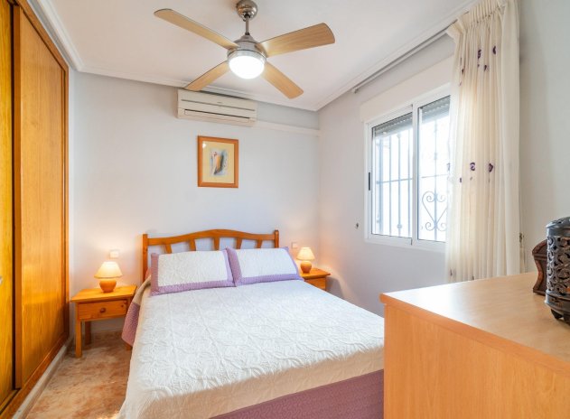 Herverkoop - Villa - Orihuela Costa - Playa Flamenca