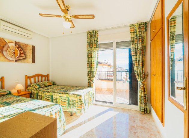 Herverkoop - Villa - Orihuela Costa - Playa Flamenca