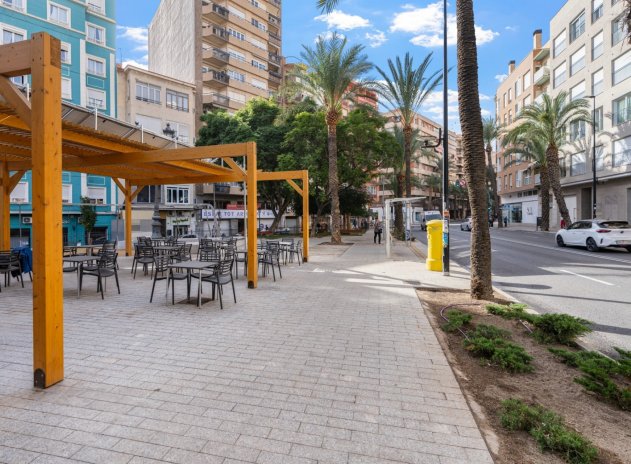 Wiederverkauf - Wohnung - Alicante - Alicante - City