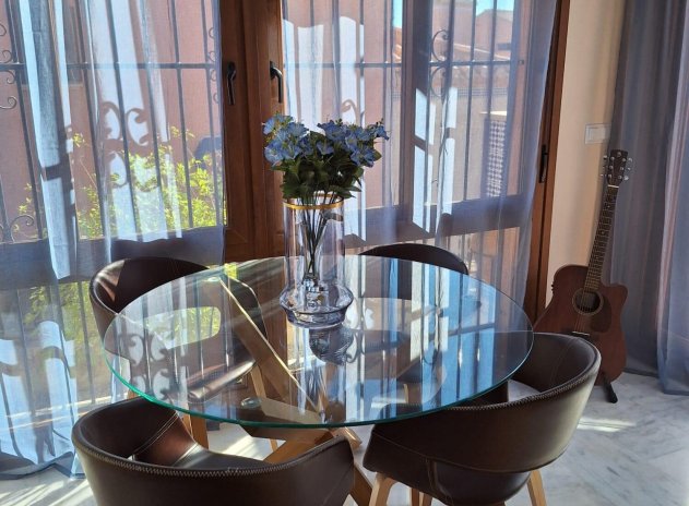 Wiederverkauf - Villa - San Miguel de Salinas