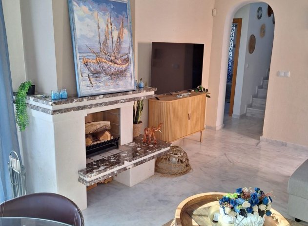 Wiederverkauf - Villa - San Miguel de Salinas