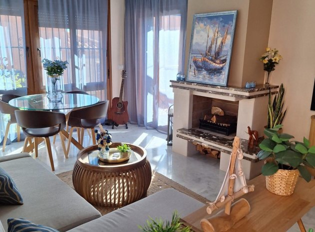 Wiederverkauf - Villa - San Miguel de Salinas